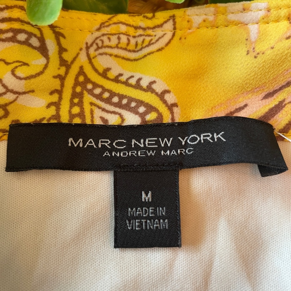 Marc New York Floral Yellow Ruffle & Rick Rack Women's Top - Picture 14 of 16